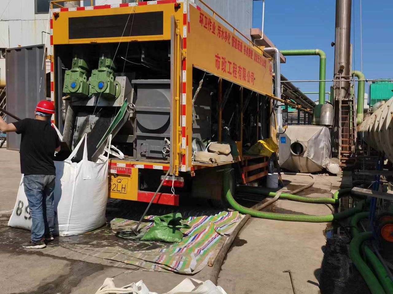 泰顺淤泥压干处理